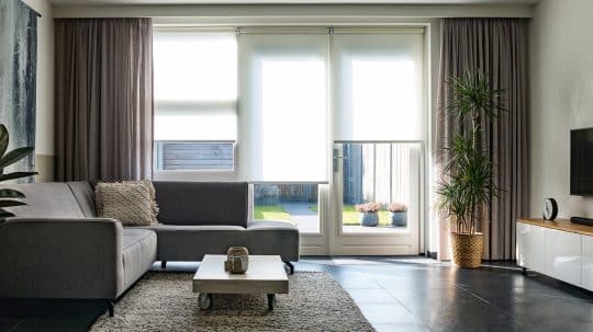 How Motorized Shades Affect Your Real Estate Value