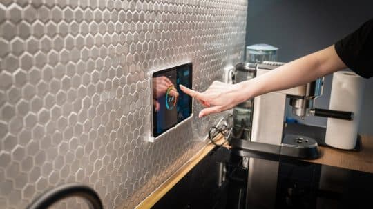What to Ask Before Hiring a Smart Home Automation Company